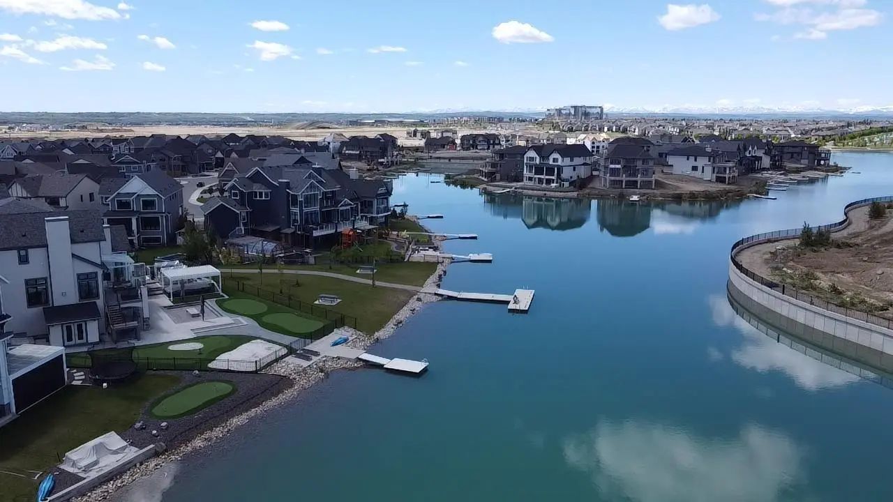 79 Masters Road Se Calgary Alberta T3M 3A1 Mahogany Home For Sale