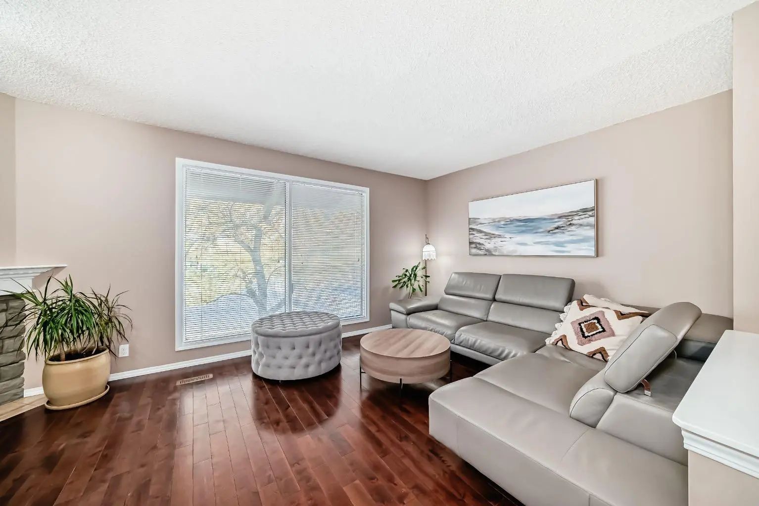 8432 Berkley Road Northwest, Calgary – Residential Semi Detached (Half Duplex) Listing Photo 16