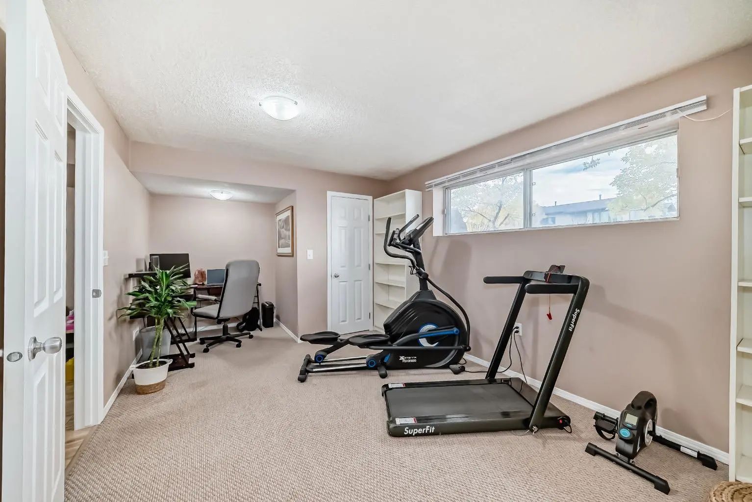 8432 Berkley Road Northwest, Calgary – Residential Semi Detached (Half Duplex) Listing Photo 32