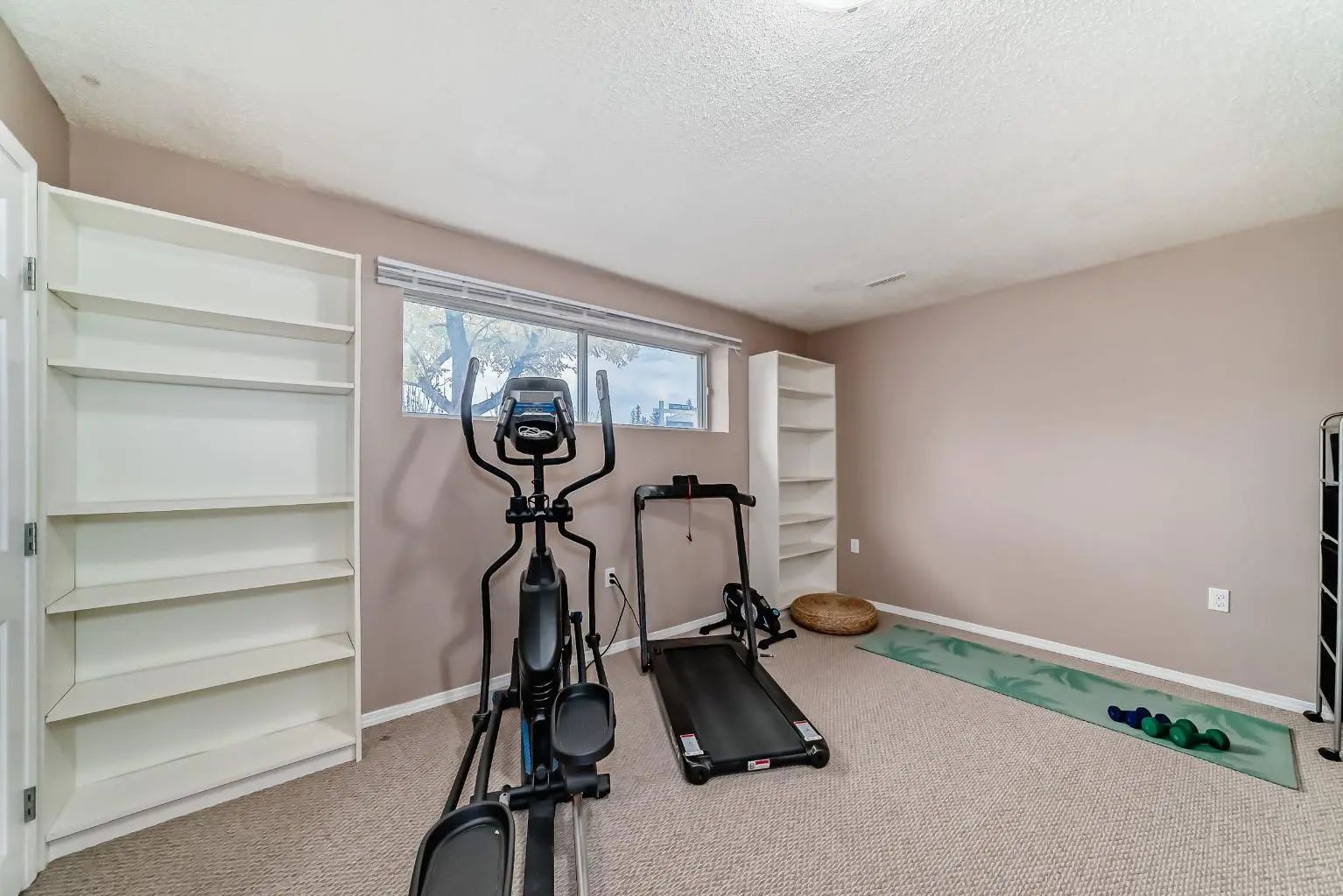 8432 Berkley Road Northwest, Calgary – Residential Semi Detached (Half Duplex) Listing Photo 34