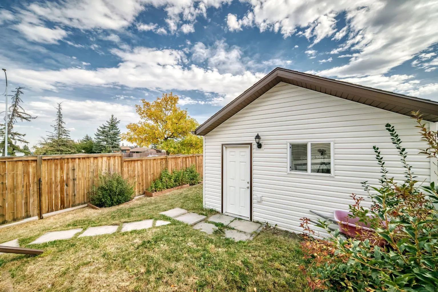 8432 Berkley Road Northwest, Calgary – Residential Semi Detached (Half Duplex) Listing Photo 46