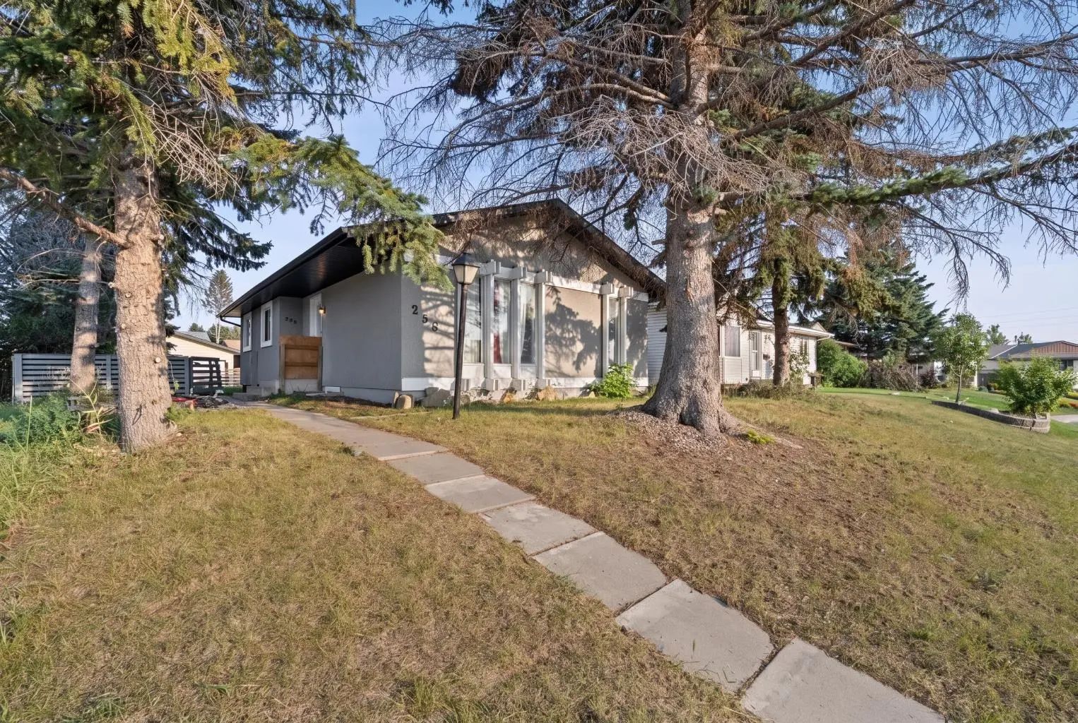 Photo of Listing #A2341205