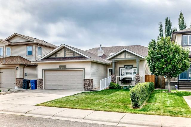 520 Couleesprings Crescent , Lethbridge