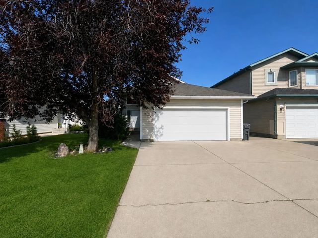 119 Squamish Court W, Lethbridge