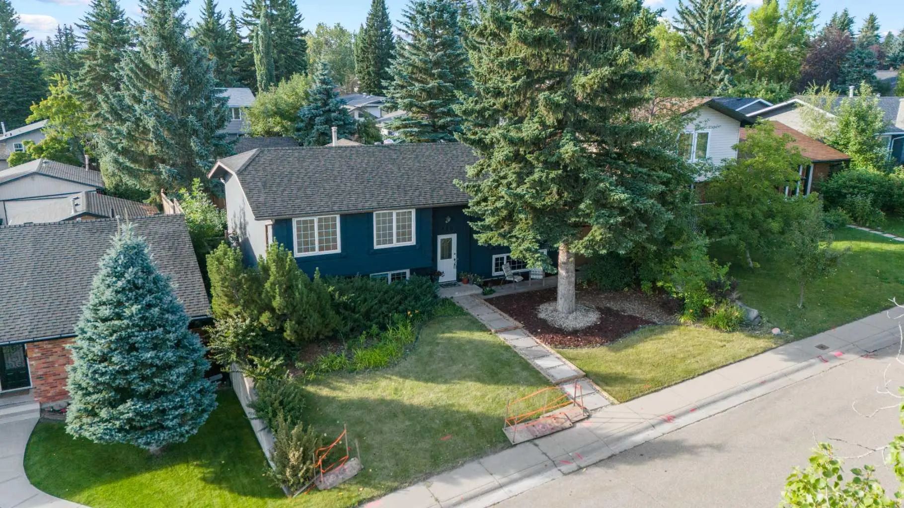 460 Parkridge Crescent Southeast, Calgary – Residential Detached Listing Photo 3