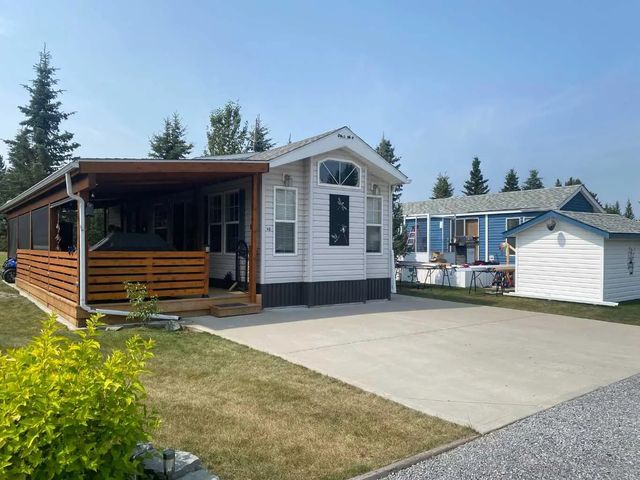 146 32379 Range Road 55 Road , Rural Mountain View County