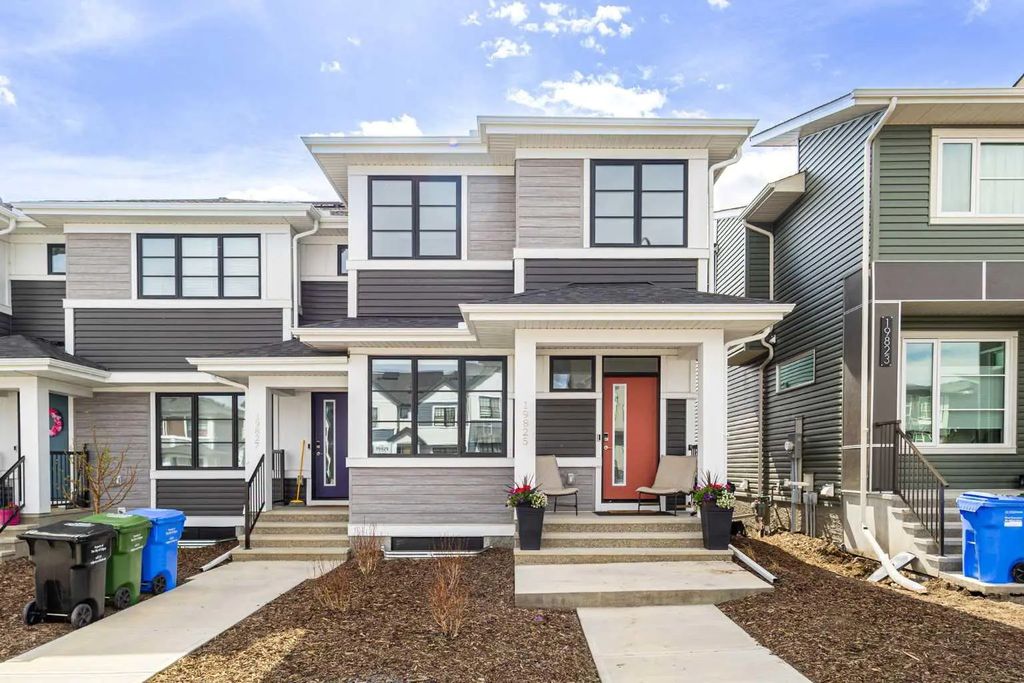 19825 45 Street Se, Calgary
