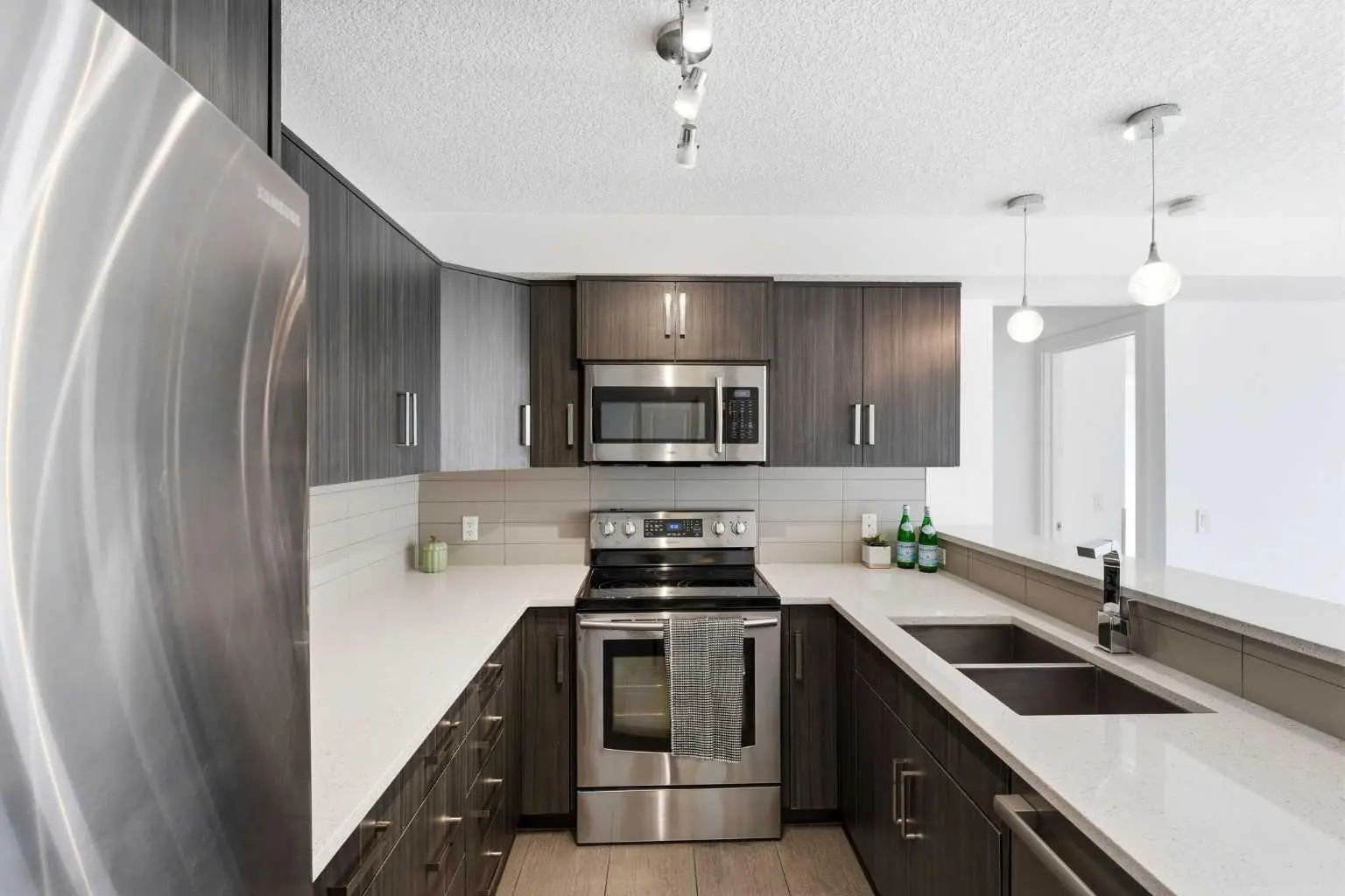203 611 Edmonton Trail Northeast, Calgary – Residential Apartment Listing Photo 5