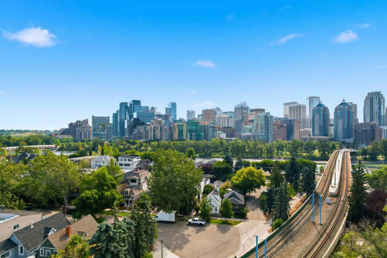 506 235 9a Street Nw Calgary Alberta T2N4H7 Sunnyside Home For Sale