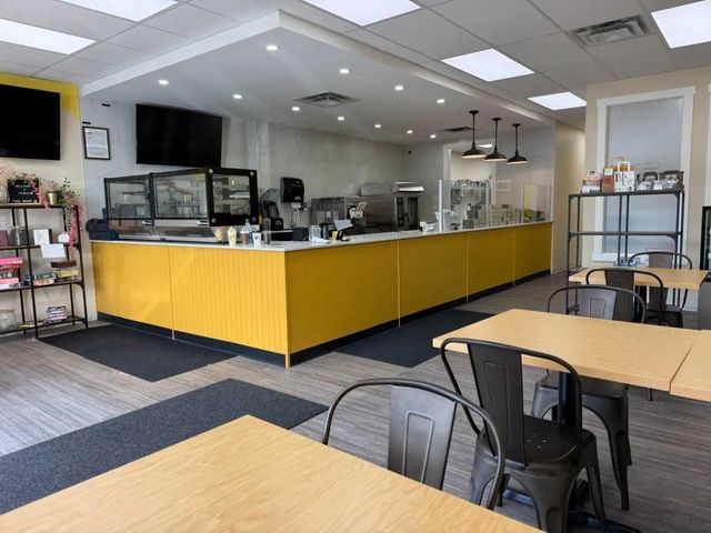 602b 16 Avenue Nw, Calgary