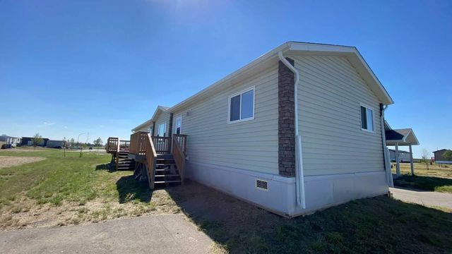 14 Meadows Way  , Taber