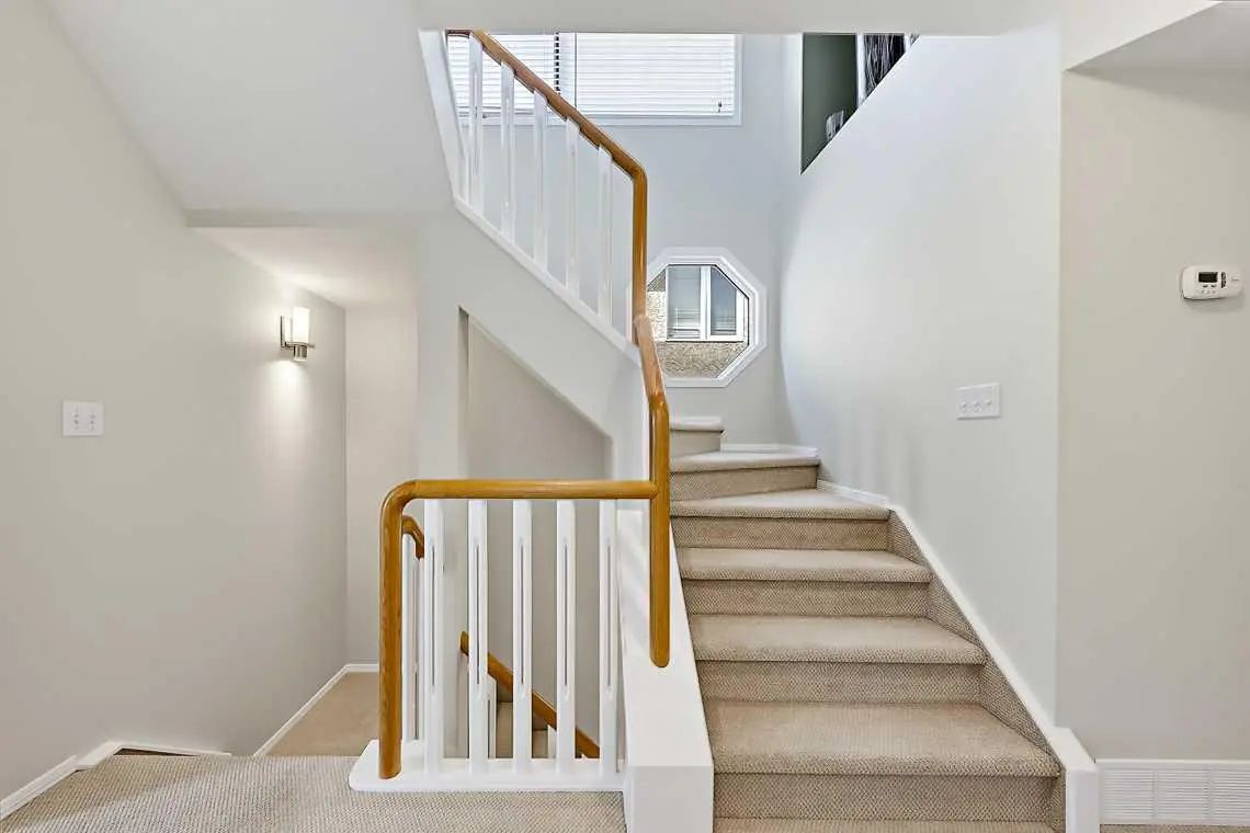 532 54 Avenue Sw Calgary Alberta T2V 0C7 Windsor Park Home For Sale