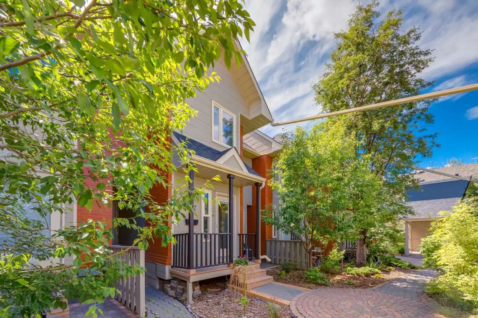 107 9 Street Nw Calgary Alberta T2N0E3 Sunnyside Home For Sale