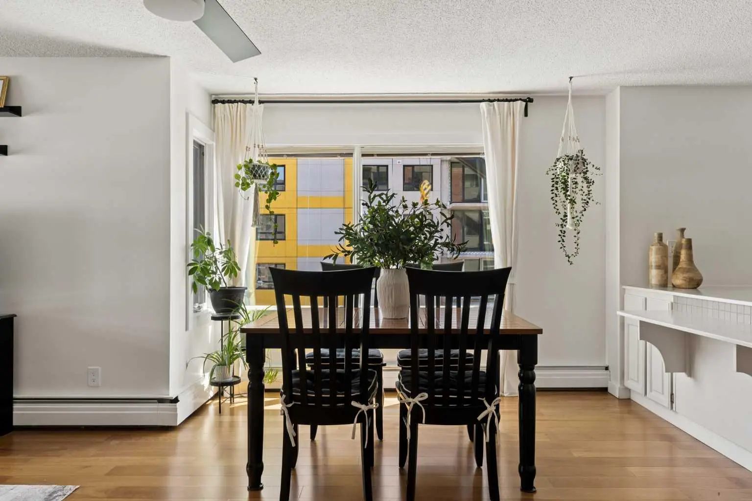 840 540 14 Avenue Sw Calgary Alberta T2R 0M6 Beltline Home For Sale