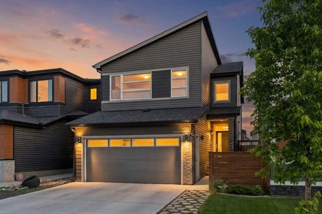 Modern suburban home in Evanston