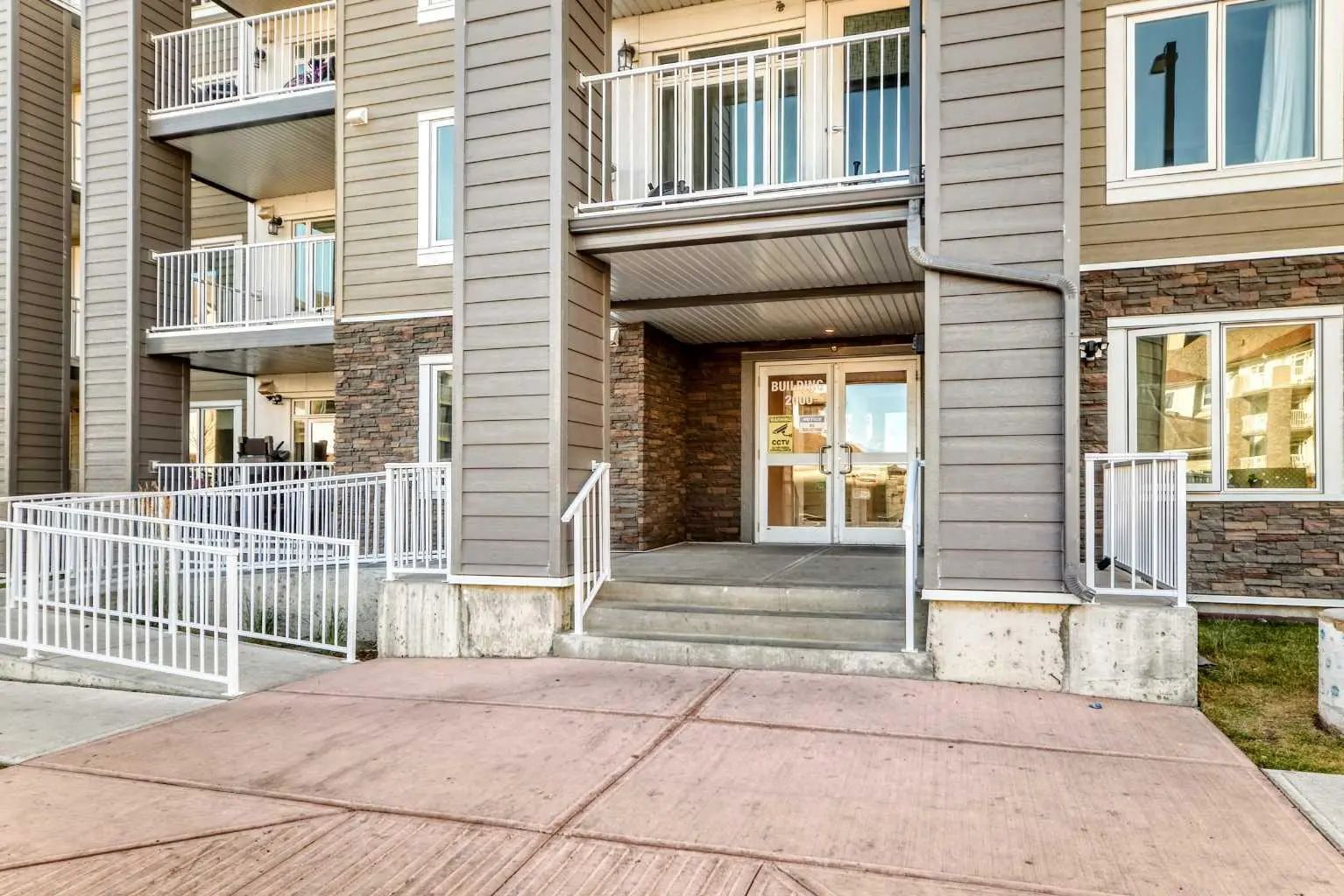 2424 6118 80 Avenue Ne Calgary Alberta T3J 0S6 Saddle Ridge Home For Sale