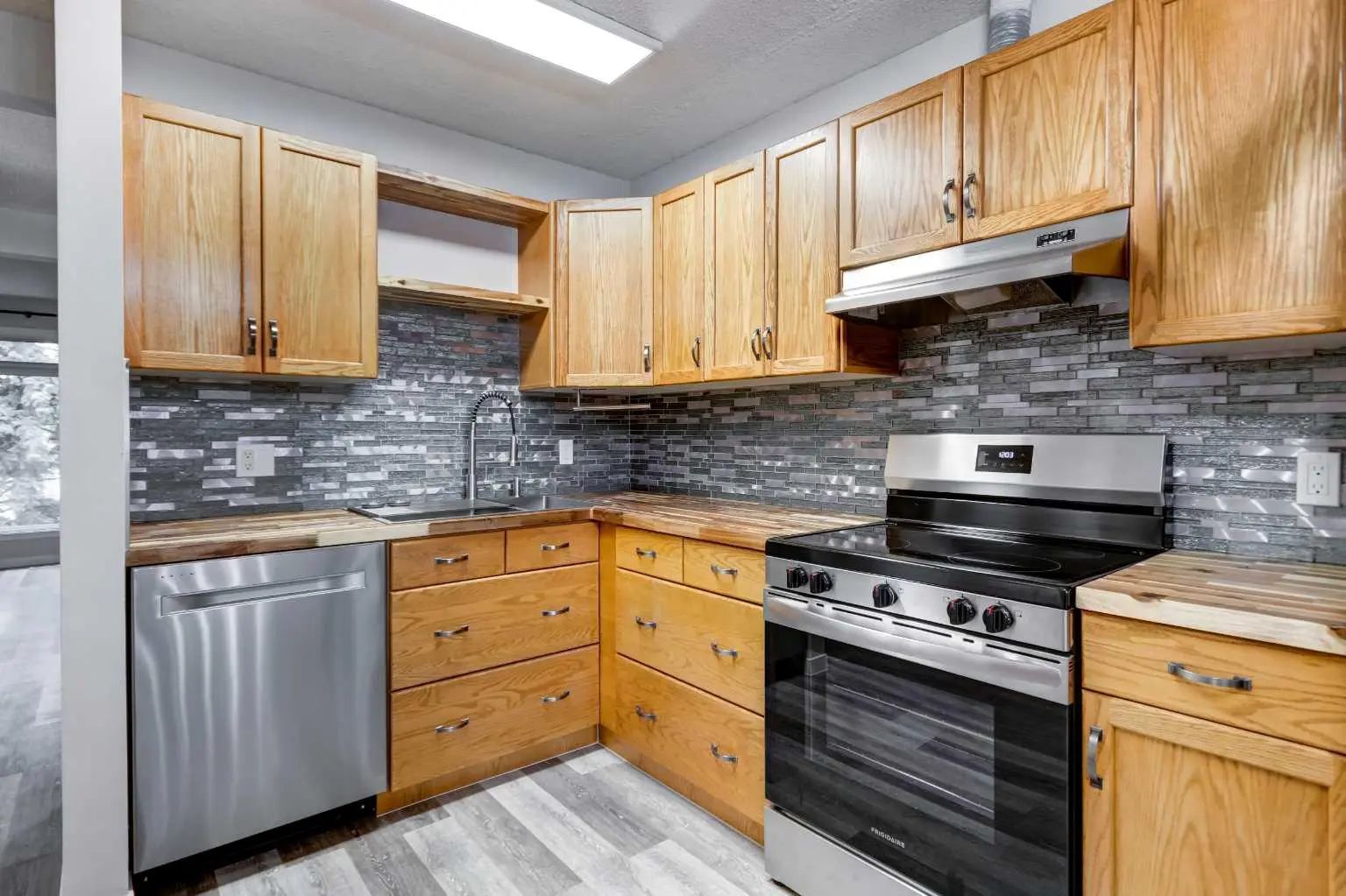 12 310 Brookmere Road Southwest, Calgary – Residential Row/Townhouse Listing Photo 10