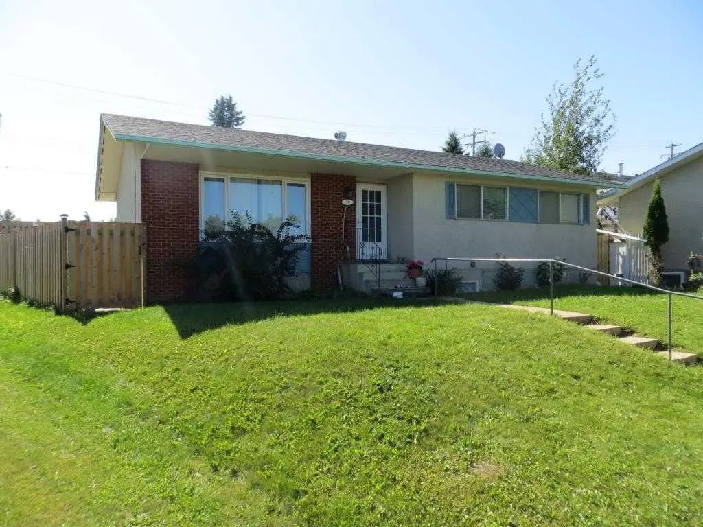 51 Lakeview Crescent , Lac La Biche