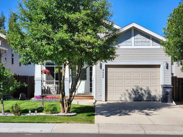 4626 6 Street , Coalhurst