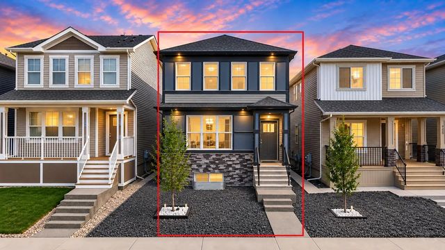 389 Cornerbrook Road Ne, Calgary