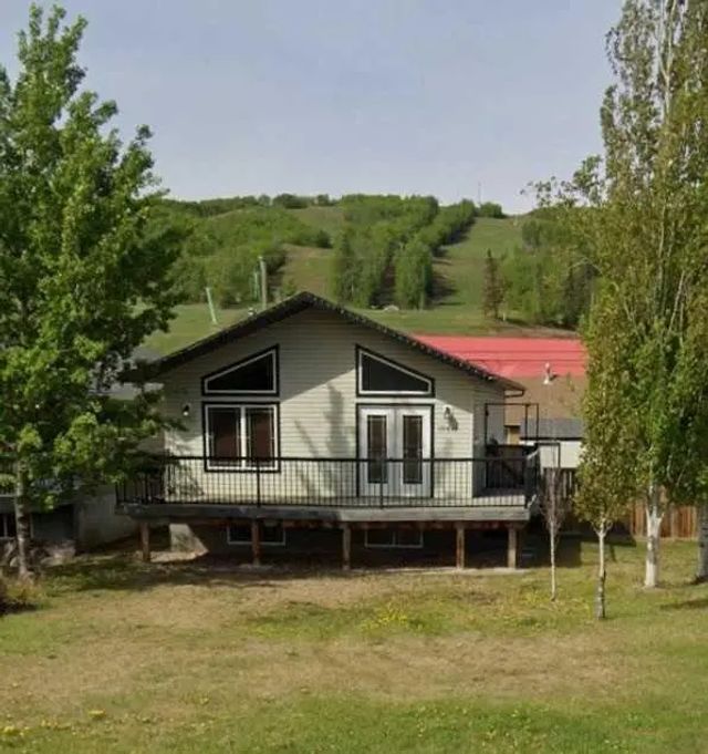 10410 90 Street , Peace River