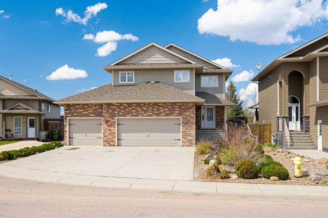 4014 74 Avenue , Lloydminster