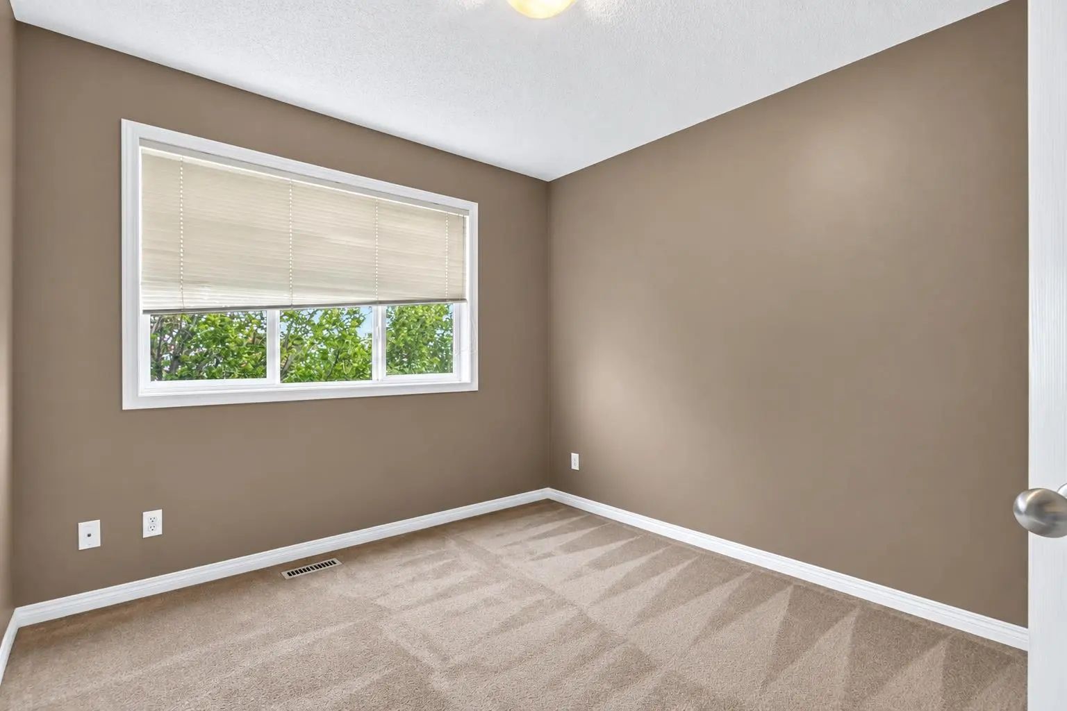 11 Saddlebrook Mews Northeast, Calgary – Residential Detached Listing Photo 30