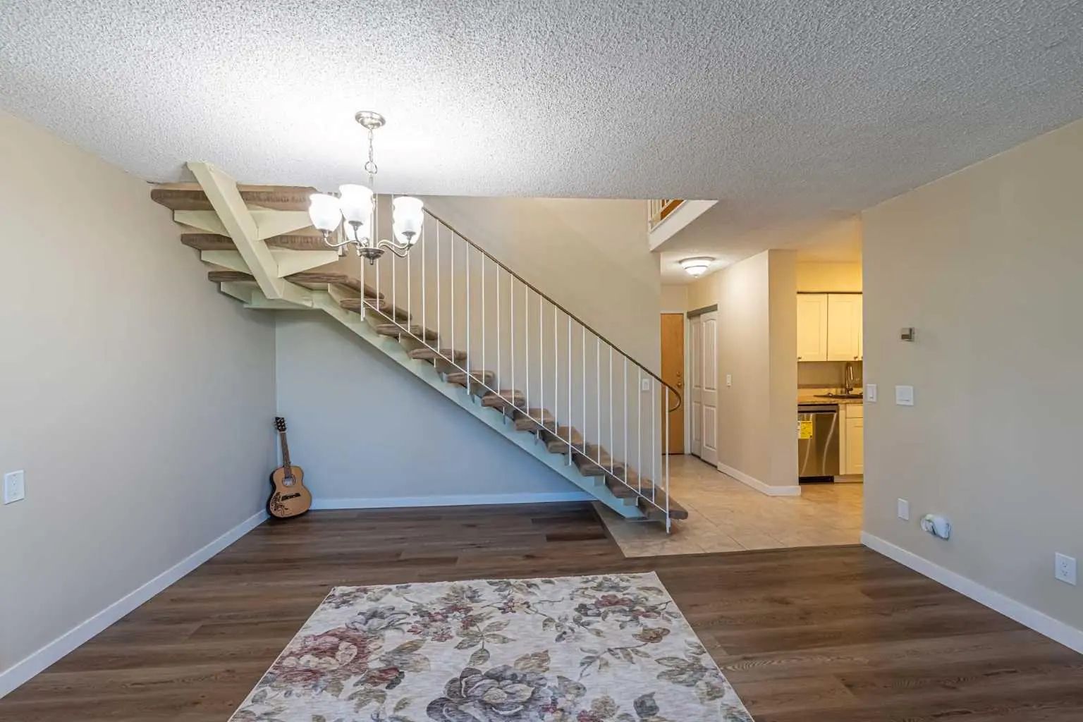 513 4944 Dalton Drive Northwest, Calgary – Residential Apartment Listing Photo 6