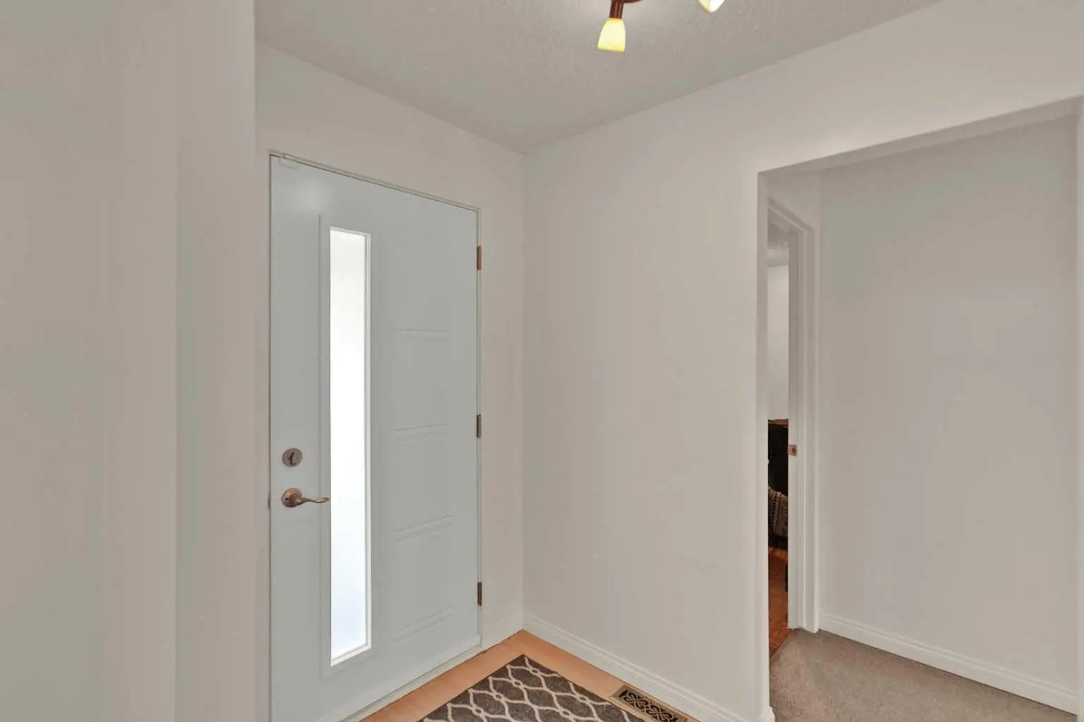 19 Maryvale Crescent Northeast, Calgary – Residential Detached Listing Photo 4