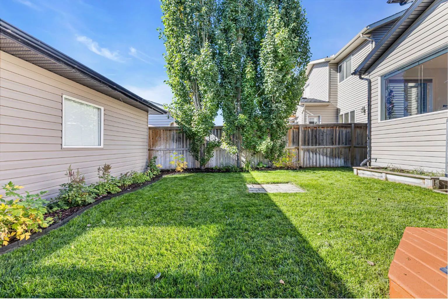 159 Elgin Terrace Se Calgary Alberta T2Z 0G3 McKenzie Towne Home For Sale
