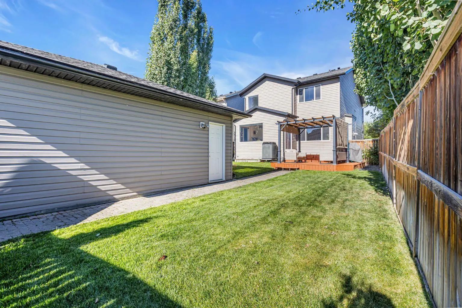 159 Elgin Terrace Se Calgary Alberta T2Z 0G3 McKenzie Towne Home For Sale