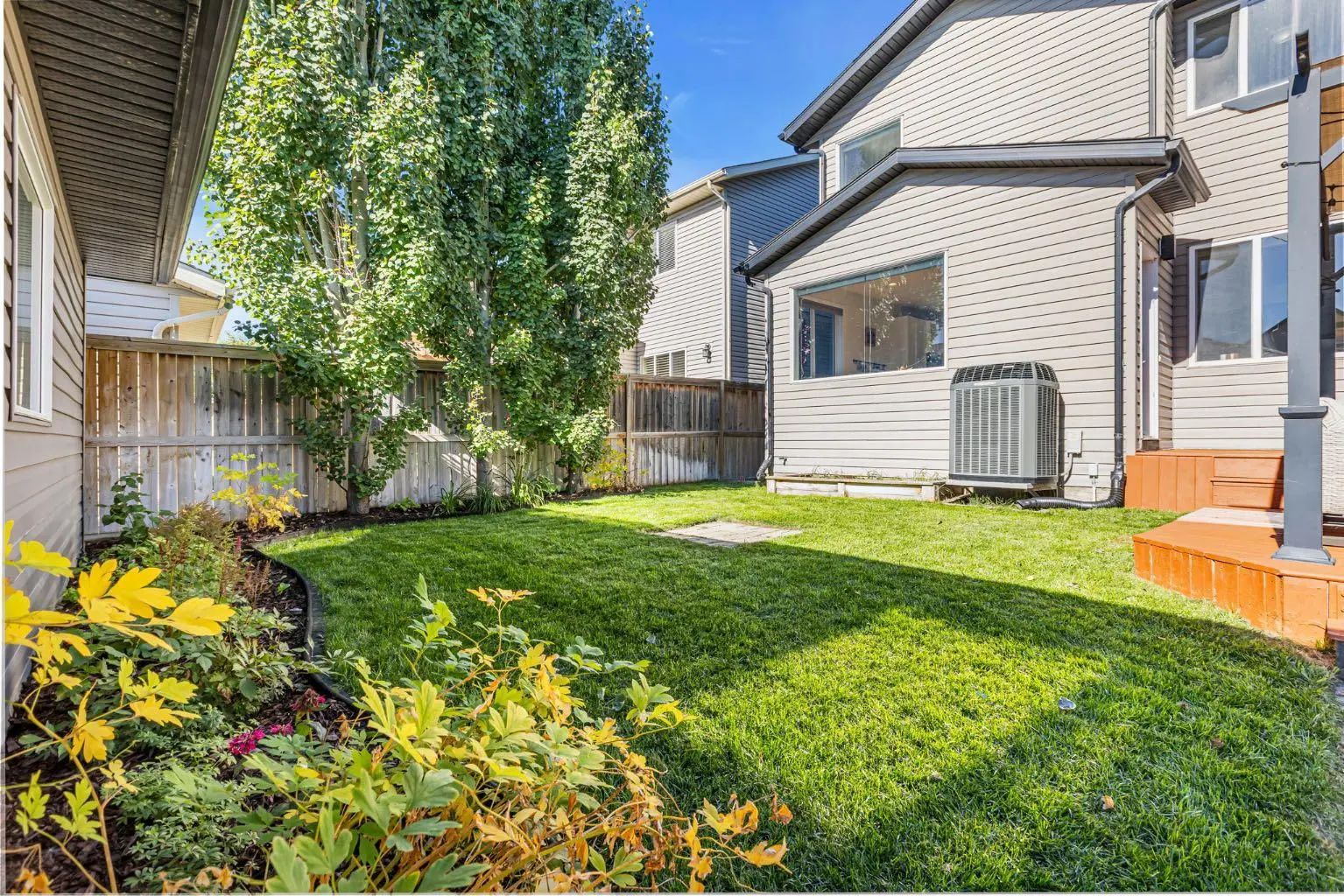 159 Elgin Terrace Se Calgary Alberta T2Z 0G3 McKenzie Towne Home For Sale