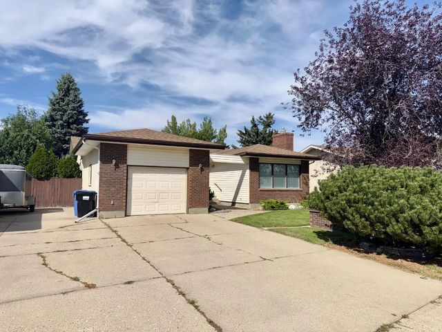 25 Nevada Place W, Lethbridge