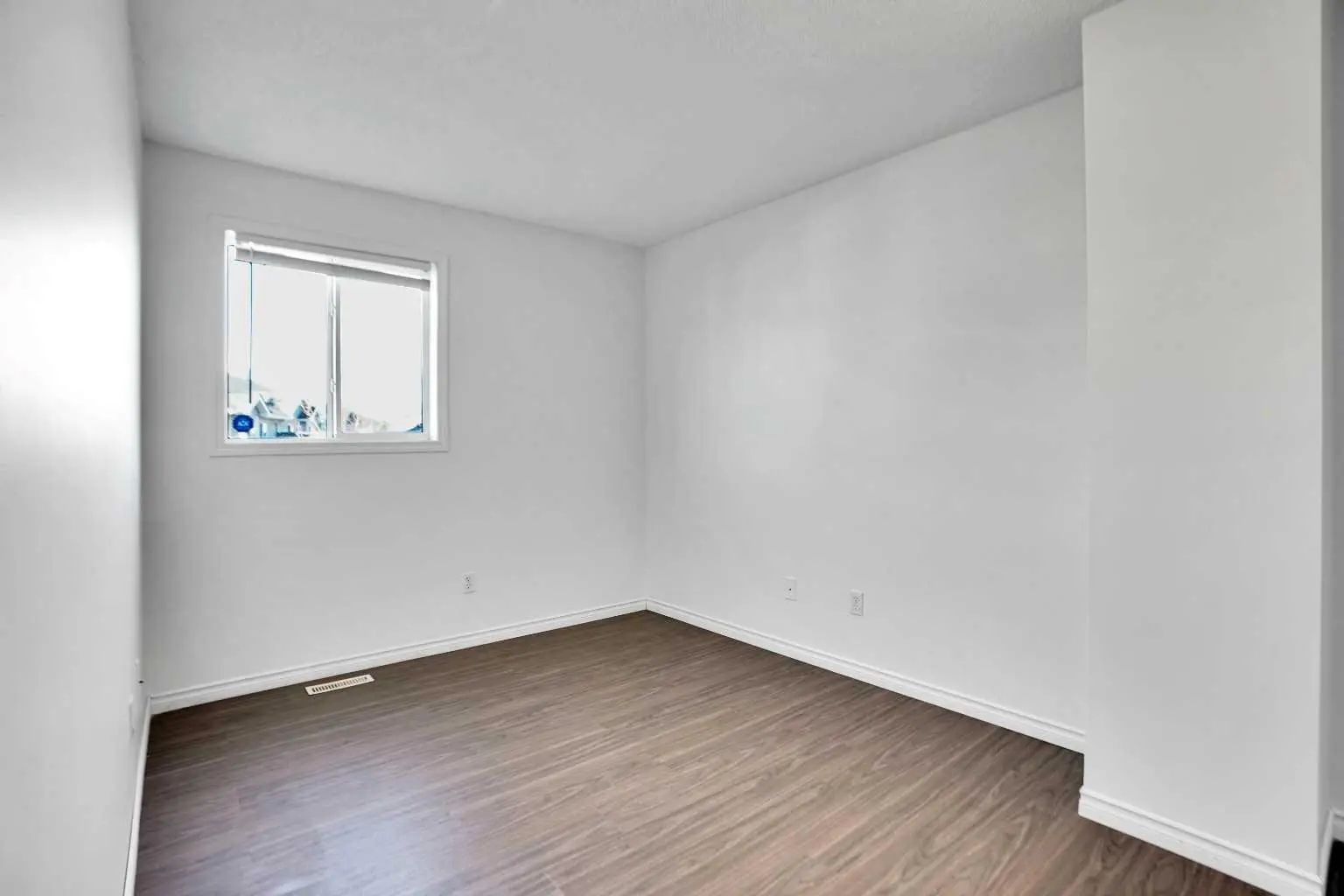 234 Taracove Place Ne Calgary Alberta T3J4T4 Taradale Home For Sale