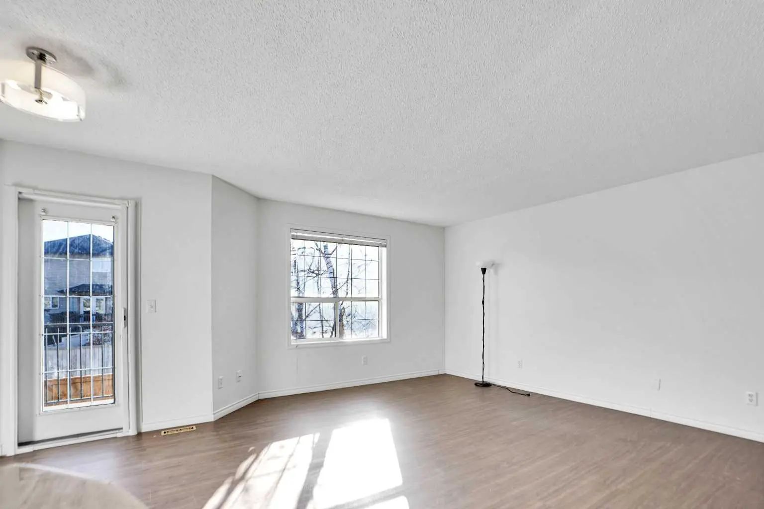 234 Taracove Place Ne Calgary Alberta T3J4T4 Taradale Home For Sale