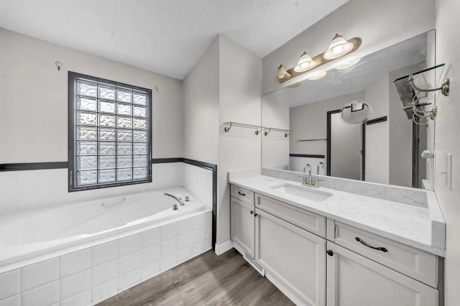 1150 Prestwick Circle Southeast, Calgary – Residential Detached Listing Photo 26