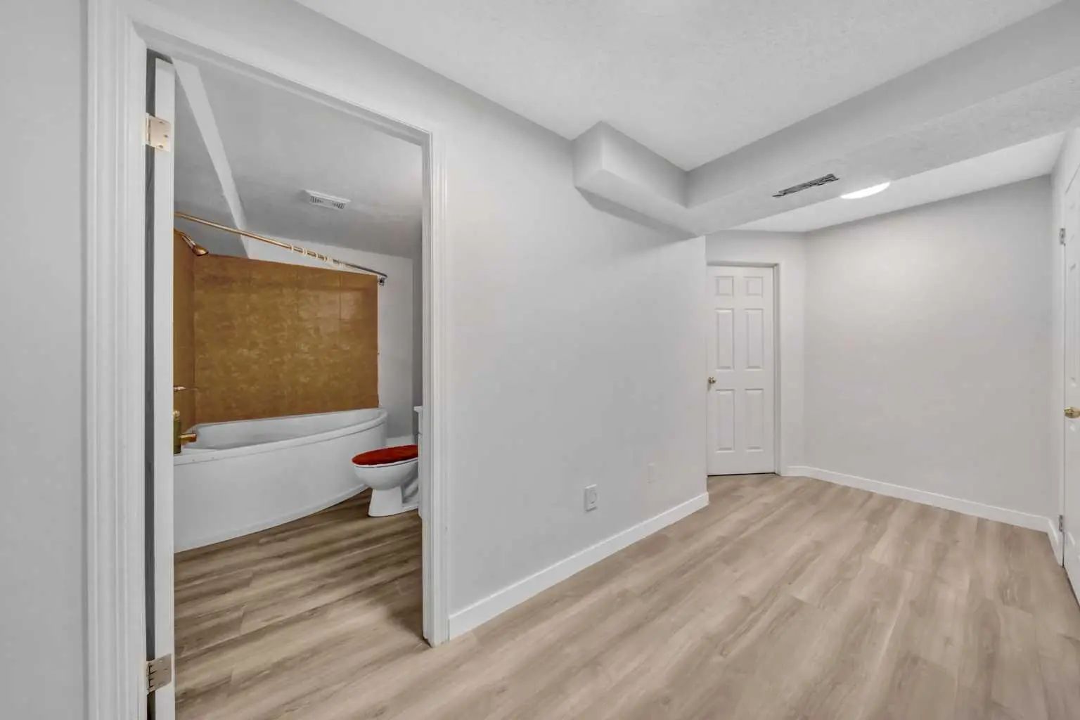 1150 Prestwick Circle Southeast, Calgary – Residential Detached Listing Photo 40
