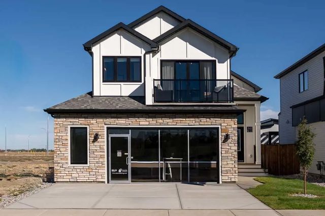 343 Blackwolf Boulevard N, Lethbridge