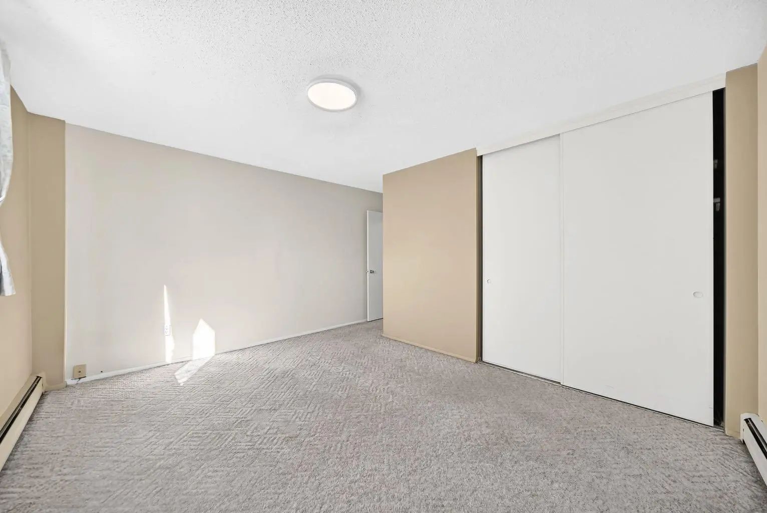 232 1421 7 Avenue Nw Calgary Alberta T2N 0Z3 Hillhurst Home For Sale