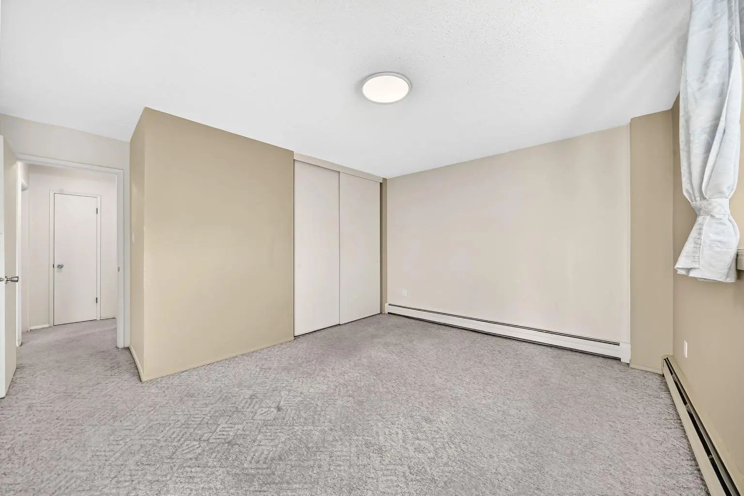 232 1421 7 Avenue Nw Calgary Alberta T2N 0Z3 Hillhurst Home For Sale