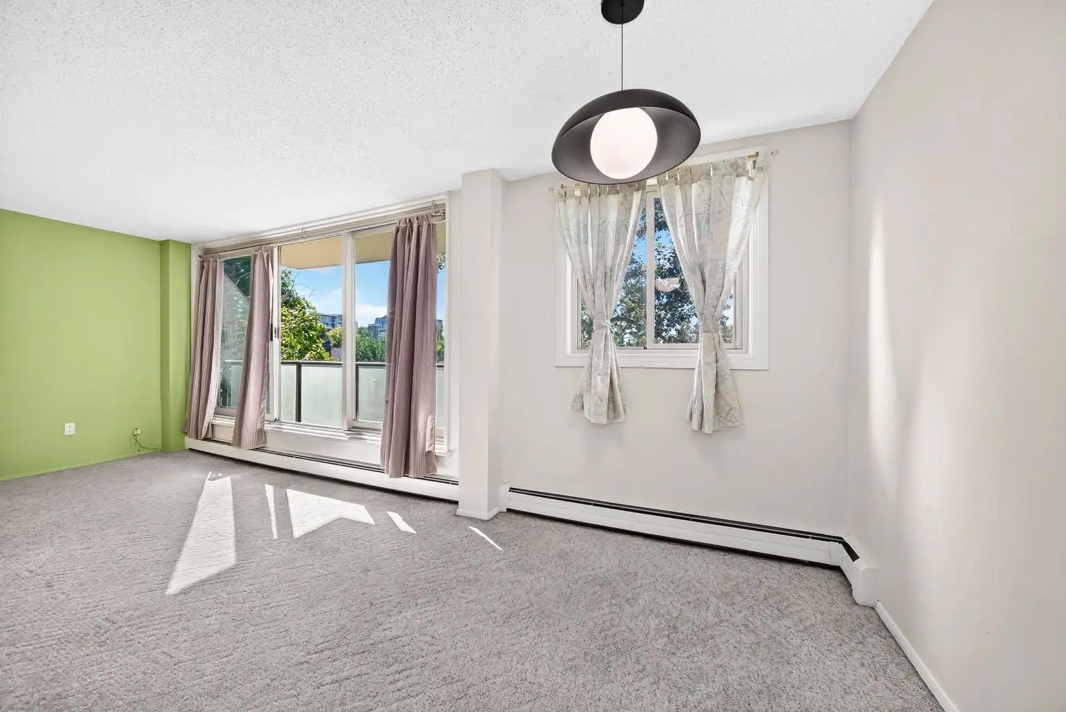 232 1421 7 Avenue Nw Calgary Alberta T2N 0Z3 Hillhurst Home For Sale