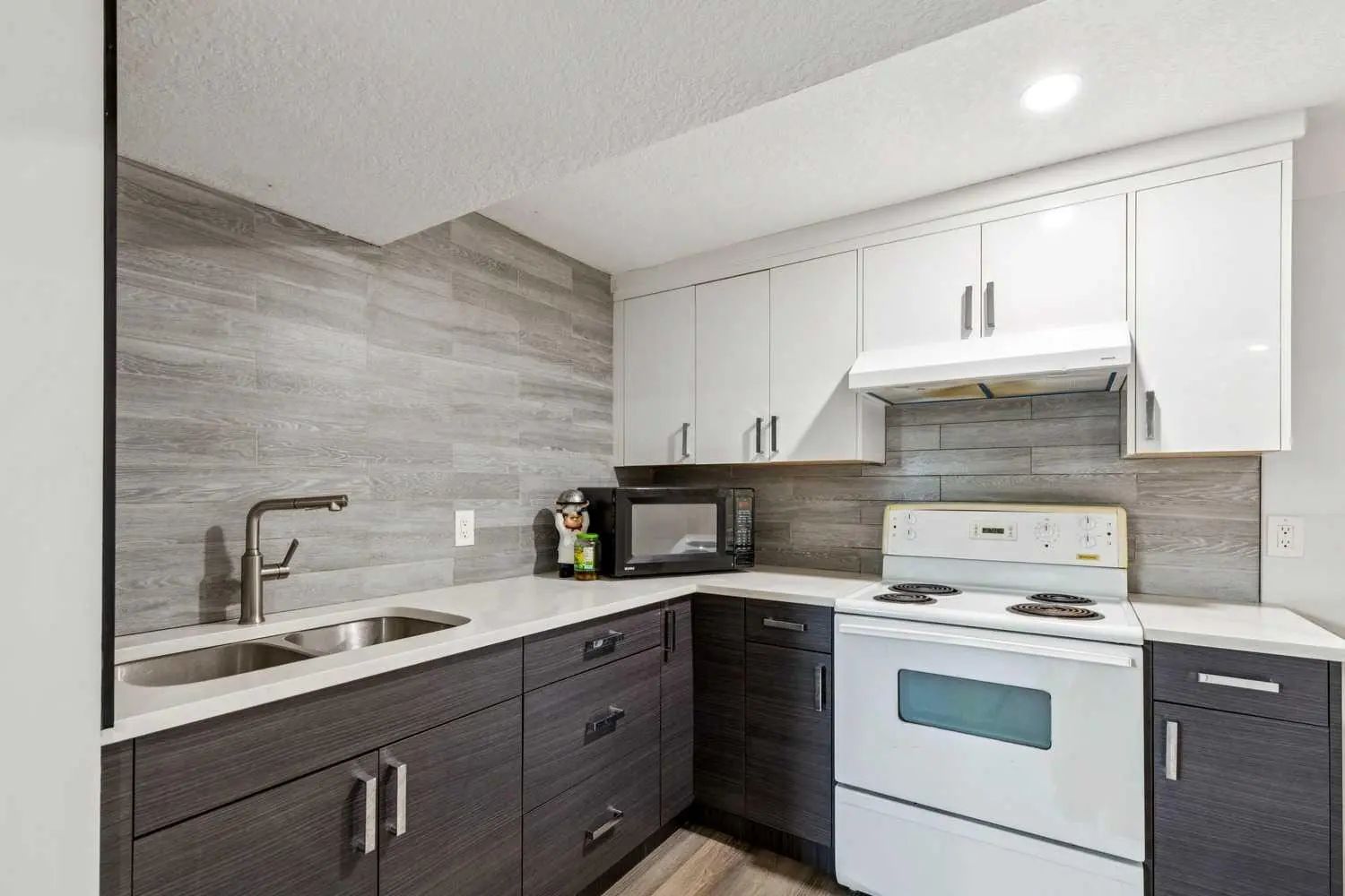 12 Rundleson Way Ne Calgary Alberta T1Y 3N6 Rundle Home For Sale