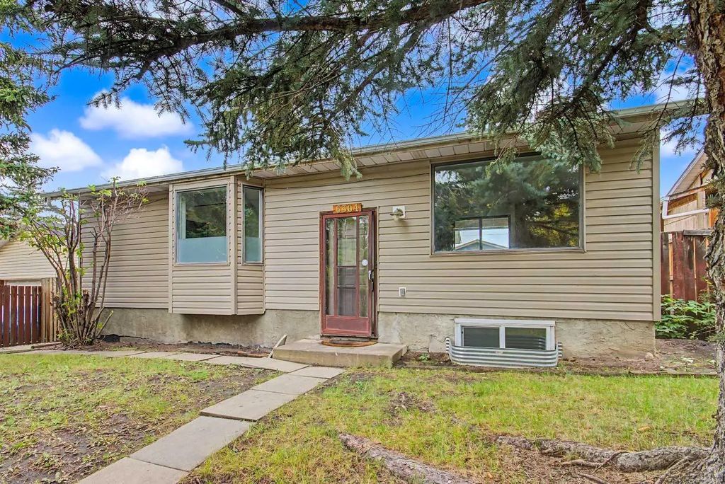 6304 28 Avenue Ne, Calgary