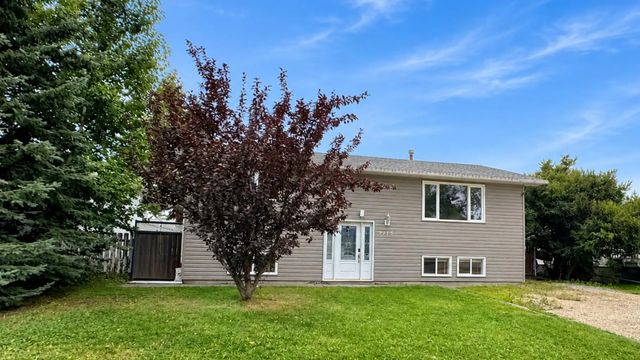 9915 97 Avenue , Wembley