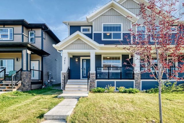 245 Midgrove Mews Sw, Airdrie