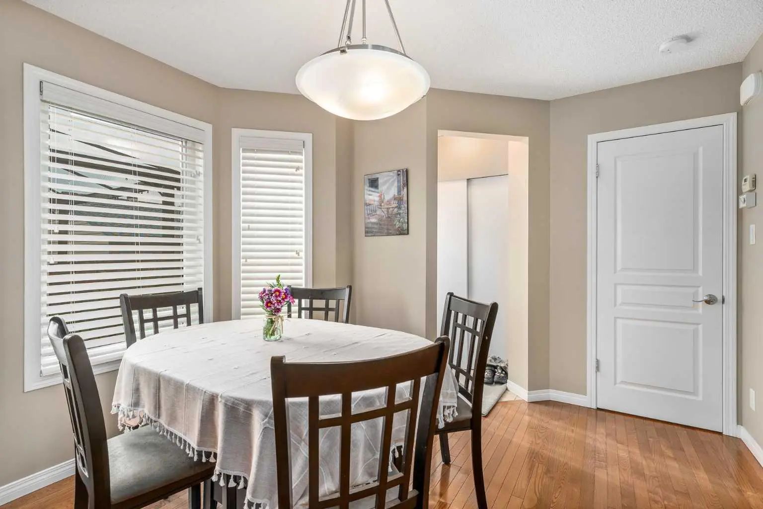 240 Elgin Meadows Gardens Se Calgary Alberta T2Z 0M4 McKenzie Towne Home For Sale