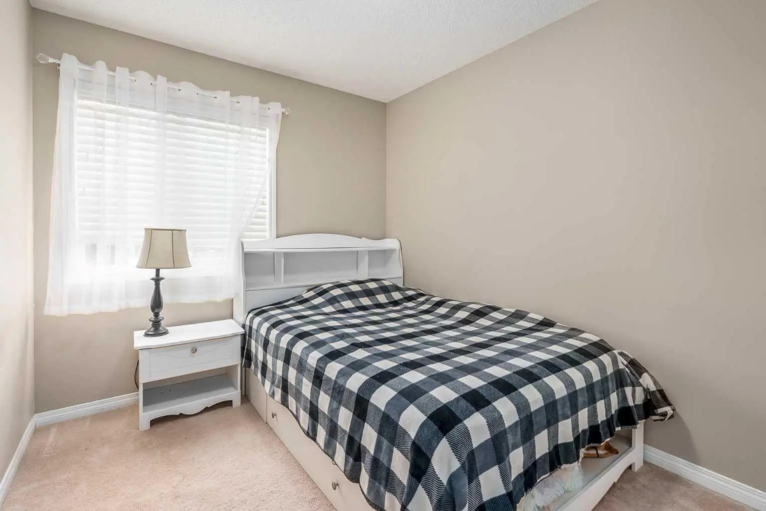 240 Elgin Meadows Gardens Se Calgary Alberta T2Z 0M4 McKenzie Towne Home For Sale