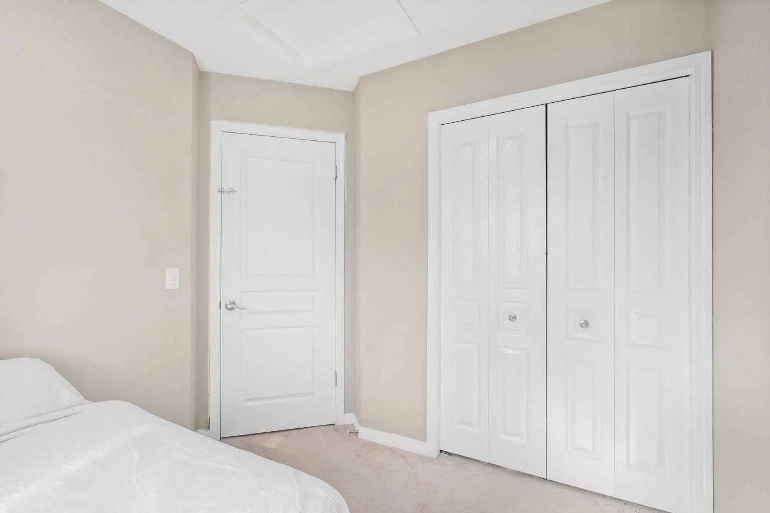 240 Elgin Meadows Gardens Se Calgary Alberta T2Z 0M4 McKenzie Towne Home For Sale