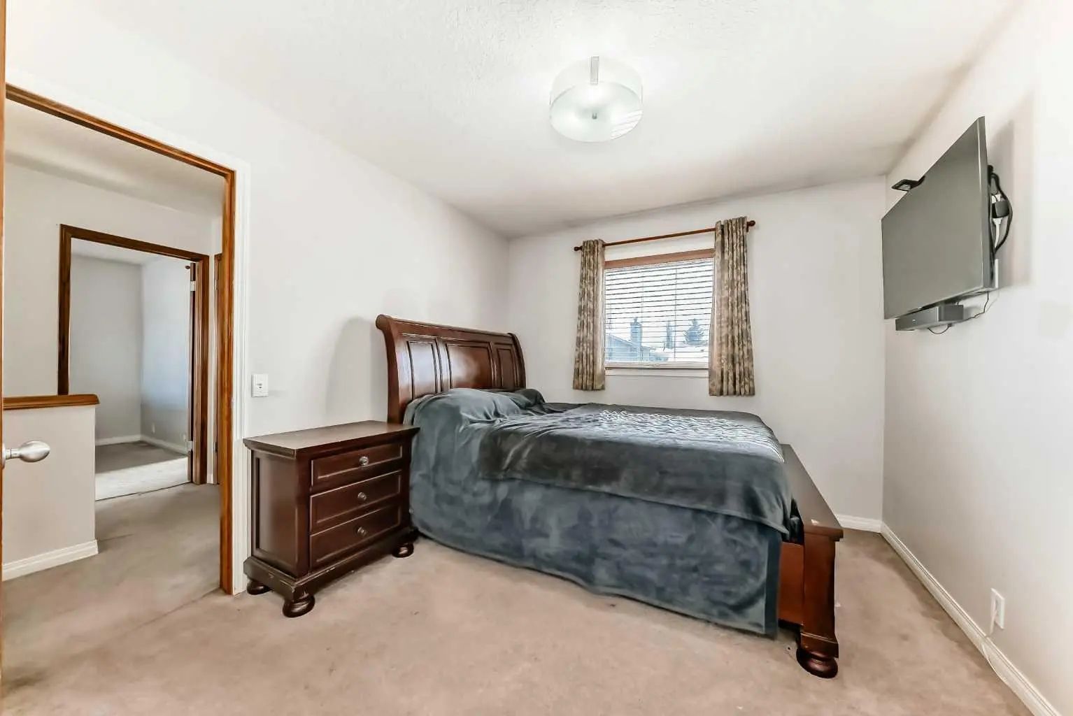 207 Eldorado Close Ne Calgary Alberta T1Y6T5 Monterey Park Home For Sale
