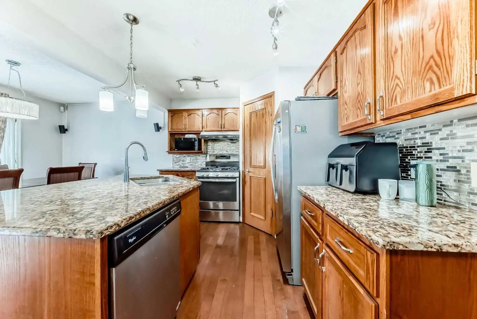 207 Eldorado Close Ne Calgary Alberta T1Y6T5 Monterey Park Home For Sale